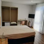 Quarto em porto