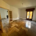 Rent 5 bedroom apartment of 160 m² in Palermo