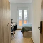 Rent a room in madrid