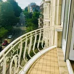 Rent 3 bedroom apartment in Ixelles