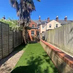 Terraced house to rent in Cardiff Road, Reading, Berkshire RG1