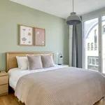 Rent 1 bedroom apartment of 672 m² in Berlin