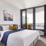 Rent 3 bedroom apartment in Woolloongabba