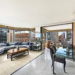 Rent 2 bedroom apartment of 96 m² in New York