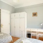 Rent 6 bedroom apartment in Lisbon