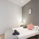 Rent 1 bedroom apartment of 55 m² in Madrid