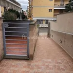 Affitto 2 camera appartamento di 100 m² in Brindisi