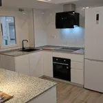 Rent a room of 90 m² in valencia