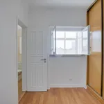 Rent 5 bedroom apartment of 182 m² in Lisbon