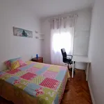 Rent 3 bedroom apartment in Lisbon