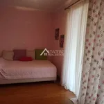 Rent 3 bedroom house of 197 m² in Κέντρο