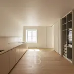 Alugar 2 quarto apartamento de 182 m² em Lisbon