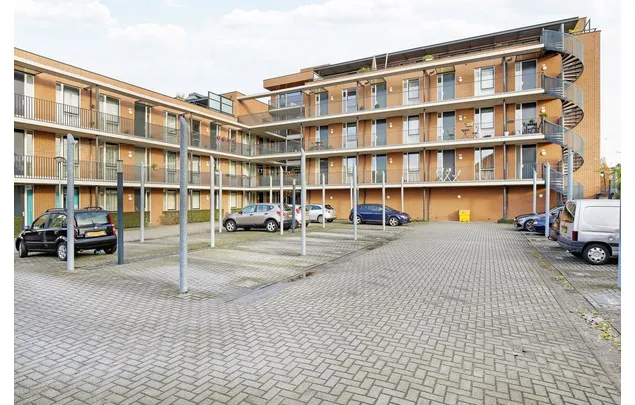 Huur 2 slaapkamer appartement van 83 m² in Amersfoort