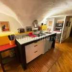 Rent 4 bedroom apartment of 86 m² in Genoa