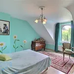 Maison de 600 m² avec 6 chambre(s) en location à WATERLOO