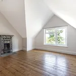 Rent 4 bedroom house in South East England