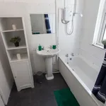 Rent 5 bedroom flat in East Midlands