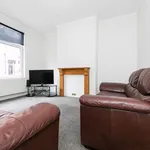 Rent 4 bedroom house in Leeds