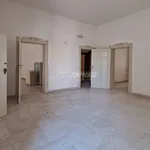 Affitto 6 camera appartamento di 160 m² in Conversano