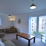 Rent 2 bedroom flat in Glasgow