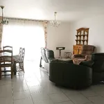 Rent 4 bedroom house of 111 m² in HUIRON