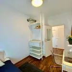 Rent 3 bedroom apartment of 50 m² in Berlin