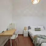 Rent a room in lisbon