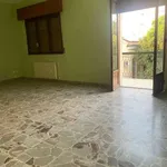 Rent 4 bedroom apartment of 130 m² in Reggio Calabria