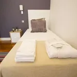 Rent a room in lisbon