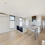 Rent 2 bedroom apartment in Melbourne