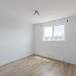 Rent 5 bedroom apartment in Quebec