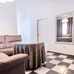 Rent 3 bedroom apartment in Seville