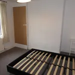 Rent 4 bedroom house of 121 m² in Reading