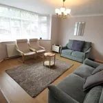 Rent 3 bedroom house in Rayleigh