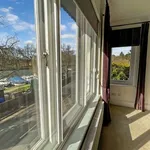 Rent 3 bedroom apartment in South East England