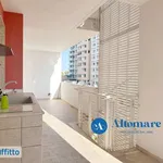 Affitto 4 camera appartamento di 130 m² in Bari