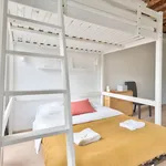 Appartement de 18 m² avec 1 chambre(s) en location à Paris