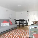 Rent 2 bedroom apartment in Lisbon