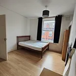 Rent 3 bedroom apartment in Yorkshire And The Humber