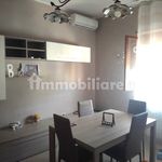 Affitto 2 camera appartamento di 80 m² in Trani