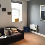 Rent 1 bedroom apartment in Yorkshire And The Humber