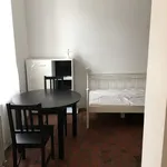 Miete 2 Schlafzimmer wohnung von 25 m² in Dessau