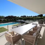 Rent 5 bedroom house of 700 m² in Marbella