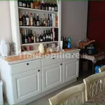 Rent 5 bedroom apartment of 180 m² in Padua