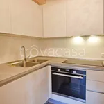 Rent 4 bedroom apartment of 92 m² in Villabassa