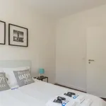 Rent 6 bedroom apartment in Porto