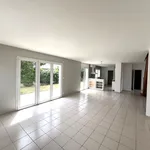 Rent 6 bedroom house of 150 m² in Nantes