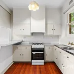 Rent 2 bedroom apartment in Camberwell