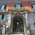 Rent 5 bedroom apartment of 160 m² in Naples