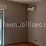 Rent 4 bedroom apartment of 125 m² in Syracuse